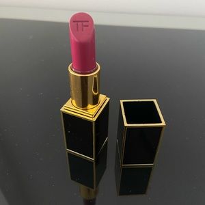 Tom Ford lipstick dangerous beauty